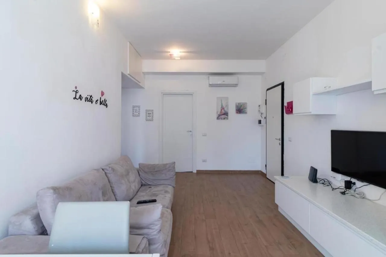 Charme & The City Apartment Milan Italy